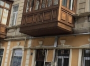 Satılır 2 otaqlı 40 m2 köhnə tikili Heydər Əliyev sarayı
