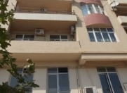 Satılır 3 otaqlı 134 m2 yeni tikili Nizami m.