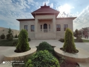 Satılır 4 otaqlı 180 m2 bağ evi AMAY