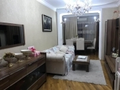 Satılır 2 otaqlı 60 m2 köhnə tikili Nizami m.