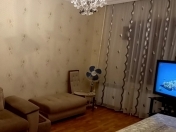 Satılır 4 otaqlı 100 m2 köhnə tikili Yeni Yasamal