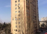 İcarəyə verilir 2 otaqlı 51 m2 köhnə tikili Qara Qarayev m.