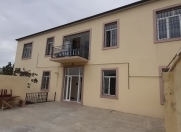 Satılır 9 otaqlı 400 m2 həyət evi Buzovna