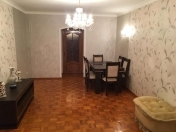 Satılır 3 otaqlı 80 m2 köhnə tikili 28 May m.