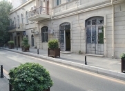 İcarəyə verilir 3 otaqlı 60 m2 obyekt Sahil m.