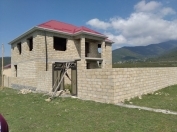 Satılır 6 otaqlı 260 m2 həyət evi Oğuz