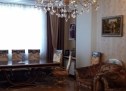 Satılır 4 otaqlı 209 m2 yeni tikili 28 May m.