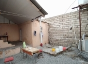 Satılır 3 otaqlı 200 m2 həyət evi Binə