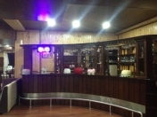 İcarəyə verilir 8 otaqlı 450 m2 obyekt Qara Qarayev m.