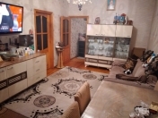 Satılır 2 otaqlı 45 m2 köhnə tikili 5 mkr