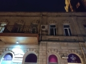 Satılır 5 otaqlı 130 m2 köhnə tikili Sahil m.