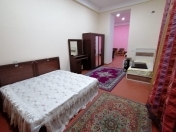 İcarəyə verilir 1 otaqlı 50 m2 köhnə tikili Yasamal r.