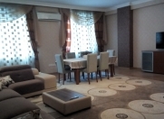 Satılır 4 otaqlı 155 m2 yeni tikili Qələbə dairəsi