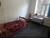 İcarəyə verilir 1 otaqlı 85 m2 köhnə tikili Metropark