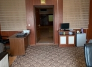 Satılır 7 otaqlı 515 m2 obyekt AMAY