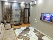İcarəyə verilir 2 otaqlı 75 m2 yeni tikili Əhmədli m.