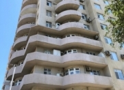 Satılır 4 otaqlı 145 m2 yeni tikili İnşaatçılar m.