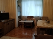 Satılır 3 otaqlı 80 m2 köhnə tikili 8 mkr