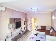 İcarəyə verilir 3 otaqlı 80 m2 köhnə tikili Hüseyn Cavid parkı