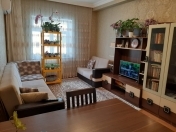 Satılır 3 otaqlı 72 m2 köhnə tikili Dərnəgül m.