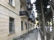 Satılır 2 otaqlı 43 m2 köhnə tikili Badamdar