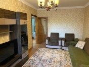 İcarəyə verilir 3 otaqlı 90 m2 köhnə tikili Səməd Vurğun parkı