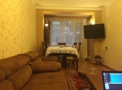 Satılır 4 otaqlı 110 m2 köhnə tikili 4 mkr