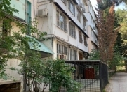 Satılır 4 otaqlı 105 m2 köhnə tikili 4 mkr