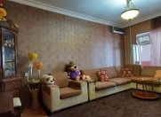 Satılır 2 otaqlı 60 m2 köhnə tikili Bakıxanov