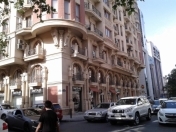 Satılır 5 otaqlı 200 m2 yeni tikili Sahil m.