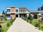 Satılır 6 otaqlı 450 m2 bağ evi Mərdəkan