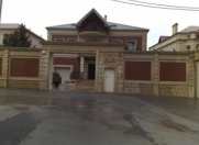 Satılır 12 otaqlı 370 m2 həyət evi 6 mkr