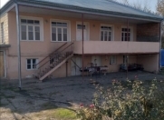 Satılır 4 otaqlı 96 m2 həyət evi Qazax