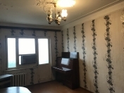 İcarəyə verilir 2 otaqlı 60 m2 köhnə tikili Y.Günəşli