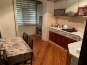Satılır 4 otaqlı 90 m2 köhnə tikili Əhmədli