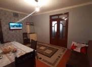 Satılır 2 otaqlı 40 m2 həyət evi Azneft meydanı