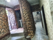 Satılır 2 otaqlı 65 m2 obyekt 8 km