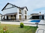 Satılır 5 otaqlı 350 m2 bağ evi Şüvəlan