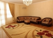 İcarəyə verilir 4 otaqlı 160 m2 yeni tikili Nəqliyyat Nazirliyi