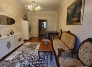 Satılır 3 otaqlı 70 m2 köhnə tikili Həzi Aslanov