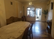 İcarəyə verilir 3 otaqlı 150 m2 həyət evi Atatürk parkı