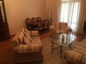 İcarəyə verilir 3 otaqlı 100 m2 köhnə tikili 28 May m.