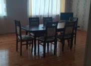 İcarəyə verilir 3 otaqlı 100 m2 köhnə tikili Salyan