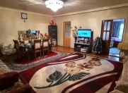 Satılır 5 otaqlı 128 m2 köhnə tikili Ağdaş