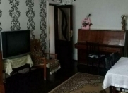 Satılır 2 otaqlı 30.7 m2 köhnə tikili Gəncə