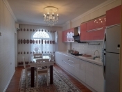 Satılır 3 otaqlı 126 m2 yeni tikili 3 mkr