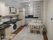 Satılır 3 otaqlı 122 m2 yeni tikili Ambassador otel