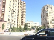 Satılır 5 otaqlı 650 m2 yeni tikili 28 May m.