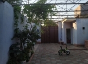İcarəyə verilir 3 otaqlı 70 m2 həyət evi Əmircan