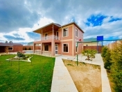 Satılır 4 otaqlı 250 m2 bağ evi Mərdəkan